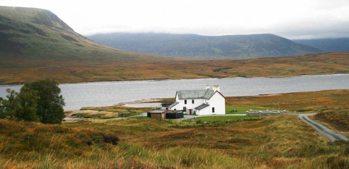 خانه های دورافتاده