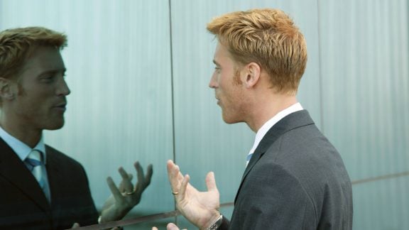 با خود حرف بزنید