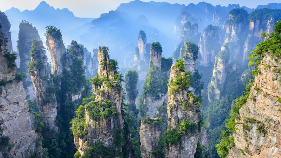 معرفی مکان‌های عجیب زمین