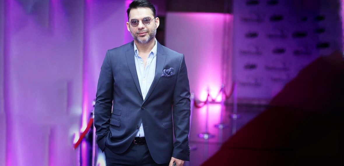 6 فوت زیر زمین