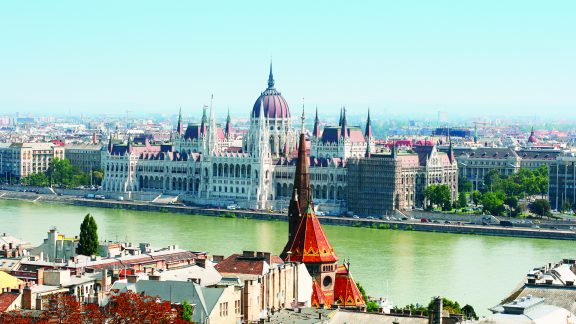 مقصد گردشگری - بوداپست مجارستان