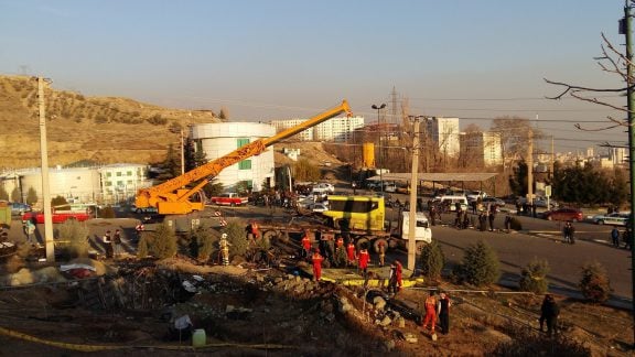 واژگون شدن اتوبوس