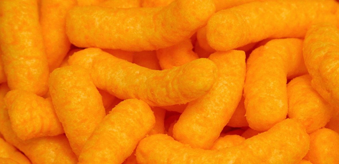 پفک با غذای دام