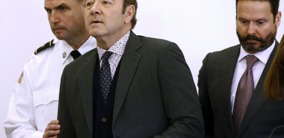 رسیدگی به اتهامات کوین اسپیسی