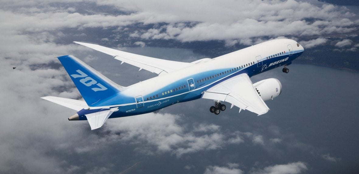 سقوط یک هواپیما