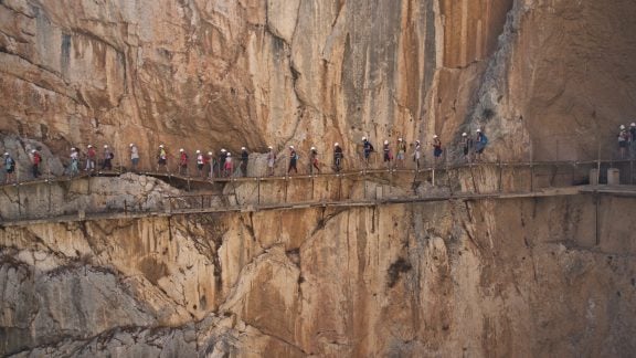 ترسناکترین مسیرهای توریستی