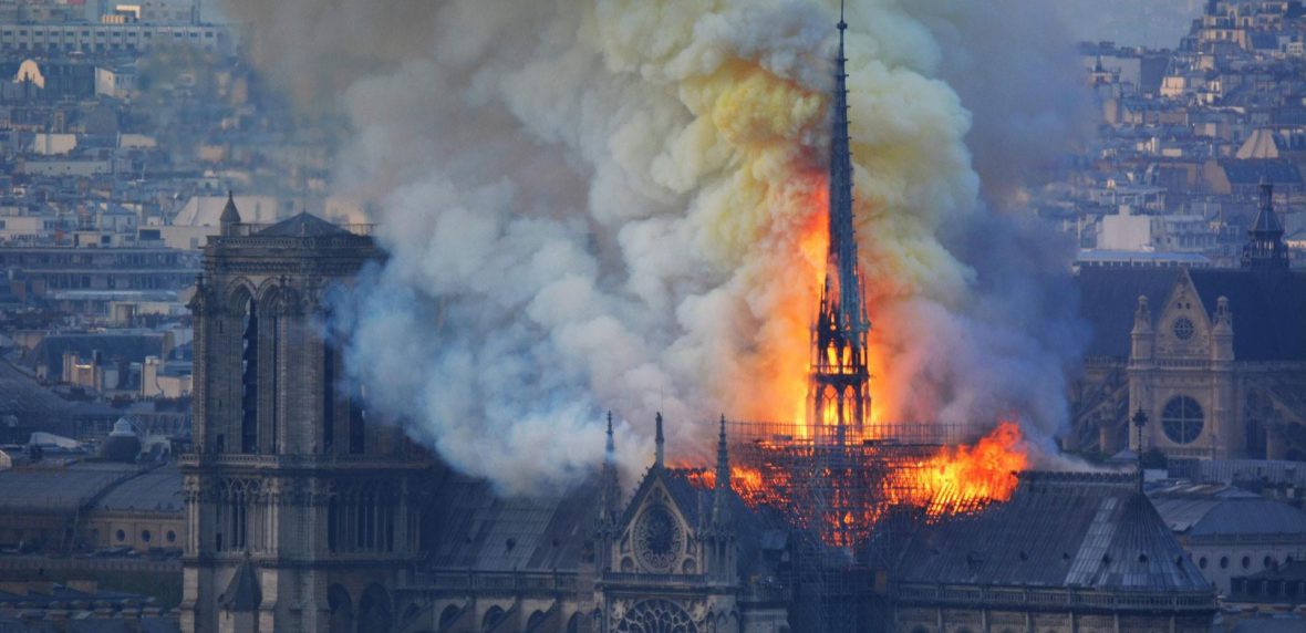 آتش‌سوزی کلیسای نوتردام