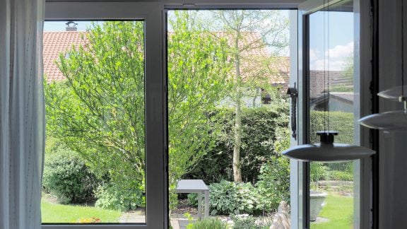 جلوگیری از ورود حشرات به خانه