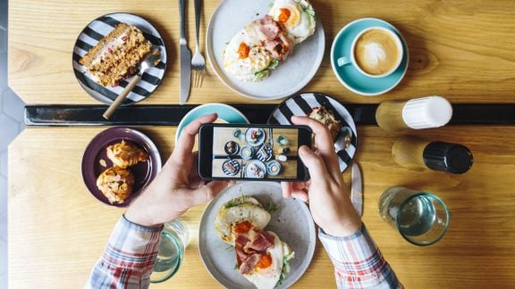 تاثیر اینفلوئنسرهای اینستاگرام