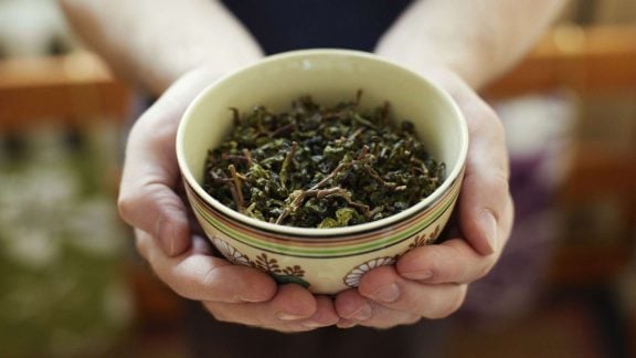 مزایای اثبات‌شده چای سبز چه هستند