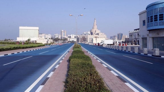آسفالت آبی قطر