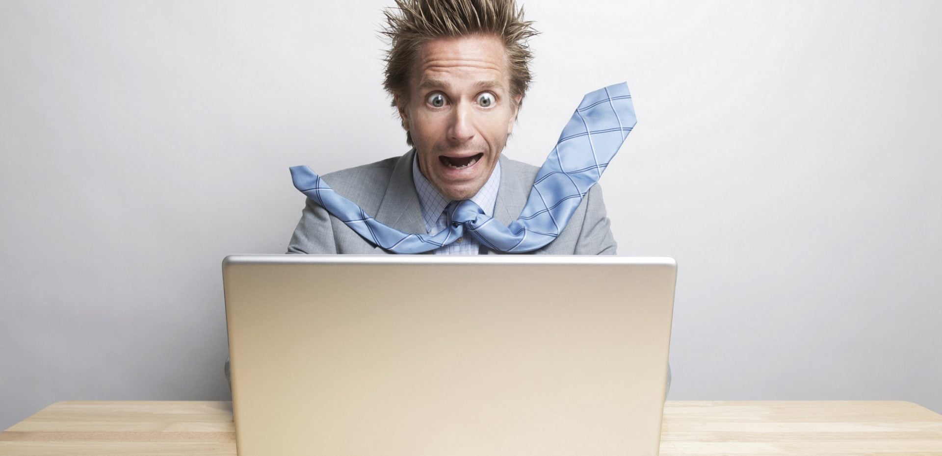 قوانینی برای کارمندان