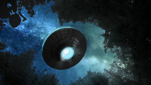 هزاران گزارش بشقاب پرنده