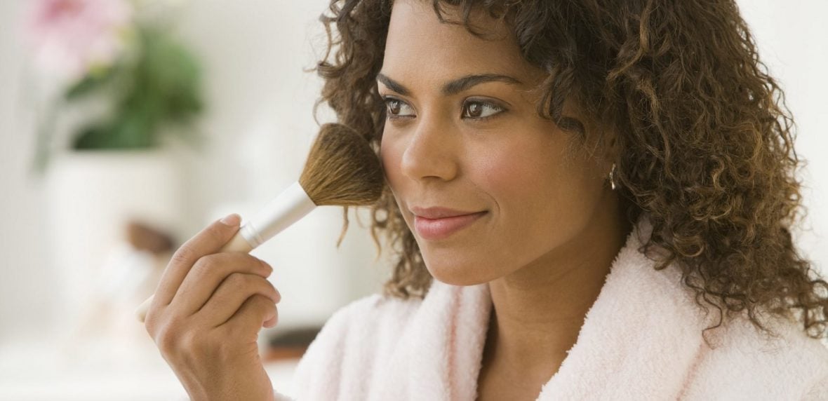 کشیدن صحیح رژ گونه