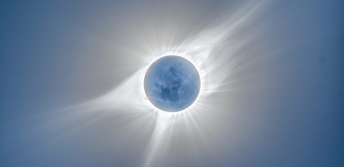 فال خورشید گرفتگی کریسمس