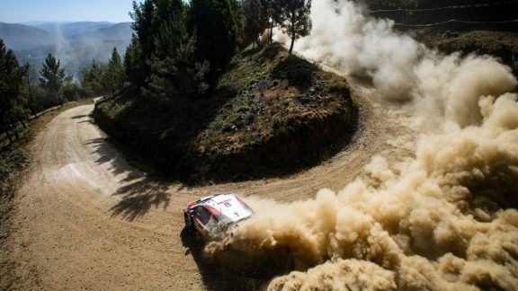 گرد و غبار ترمز