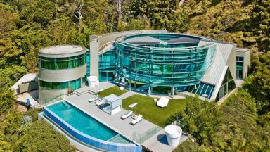 جاستین بیبر