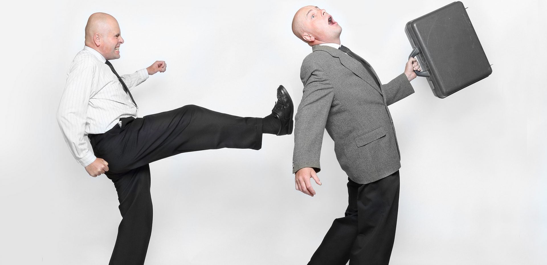 اخراج شدن از کار