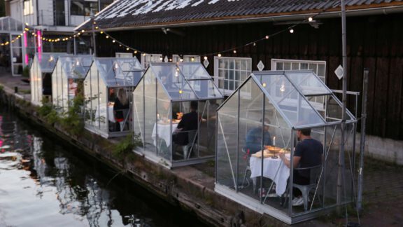 گلخانه قرنطینه: رستورانی در آمستردام