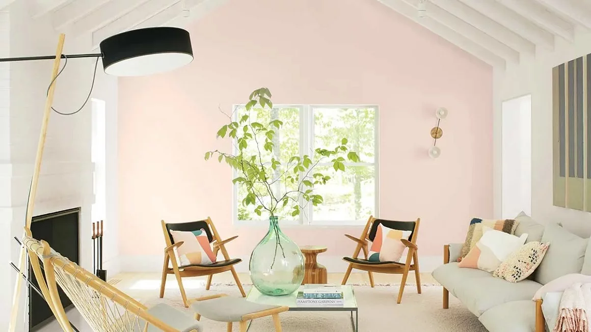رنگهای ترند سال 2020 - Benjamin Moore
First Light 2102-70