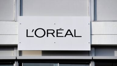 حذف-کلمه-از-محصولات-برند-آرایشی-l'oreal