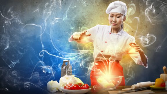 10 ترفند هوشمندانه زندگی برای مشکلات روزمره در آشپزخانه شما