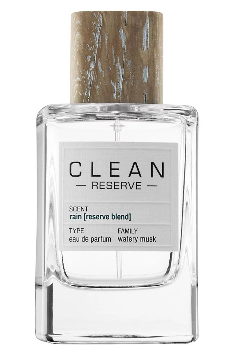 10 ترند از بهترین عطرهای طبیعی - 4. ادو پرفیوم Clean Rain محصول Reserve