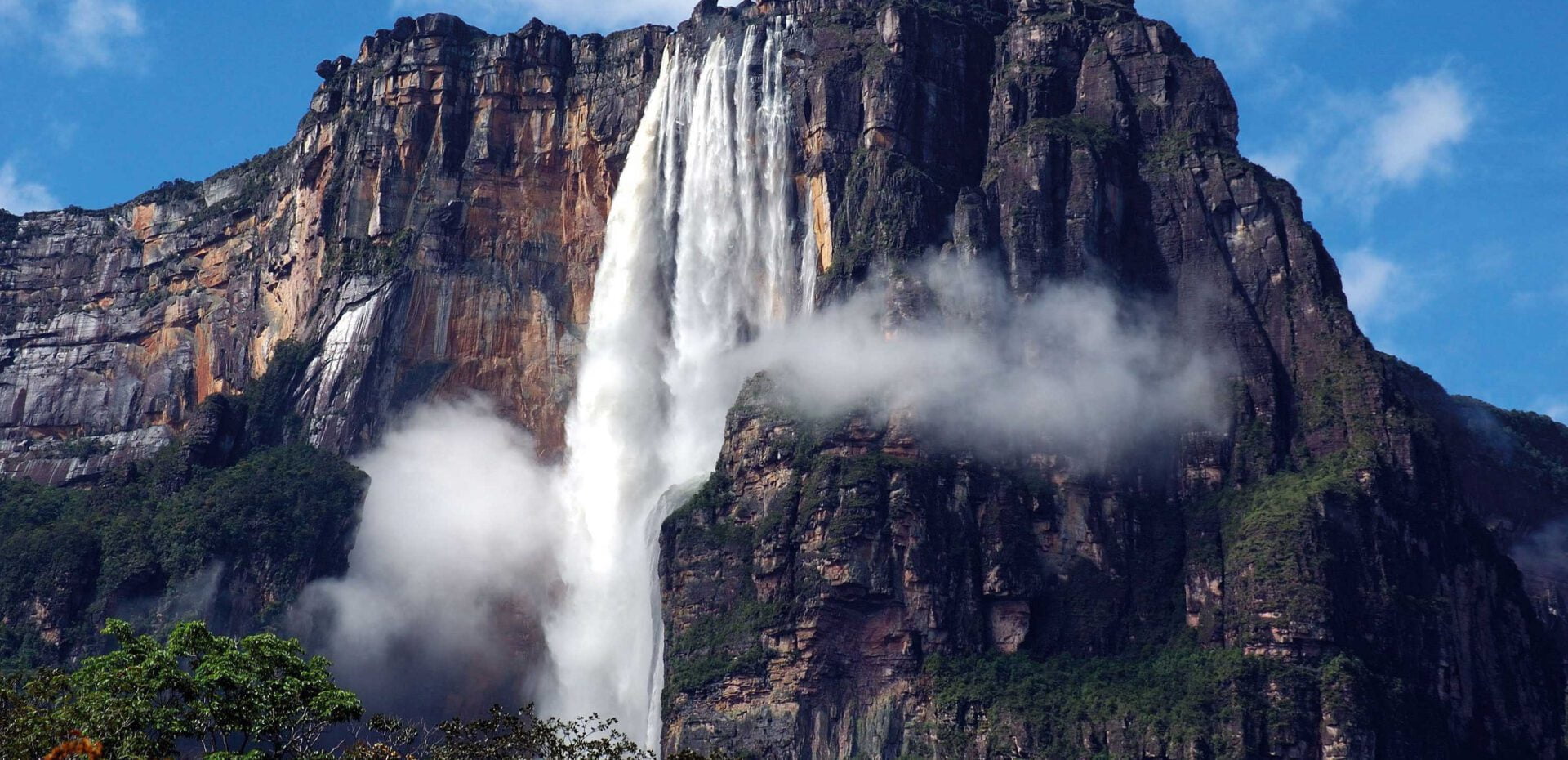 بزرگترین آبشار جهان