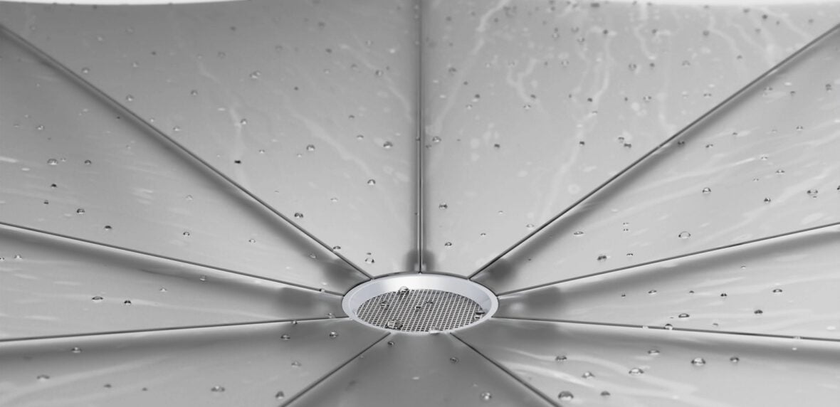 طراحی چتر مینیمالیستی برای تصفیه و ذخیره آب باران در دسته خود