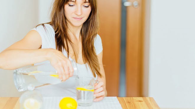 تاثیر آب لیمو بر کاهش وزن