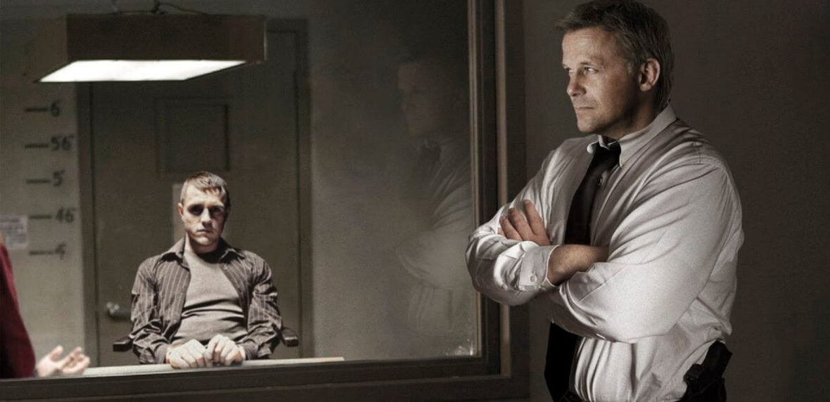 آینه یا شیشه دو طرفه