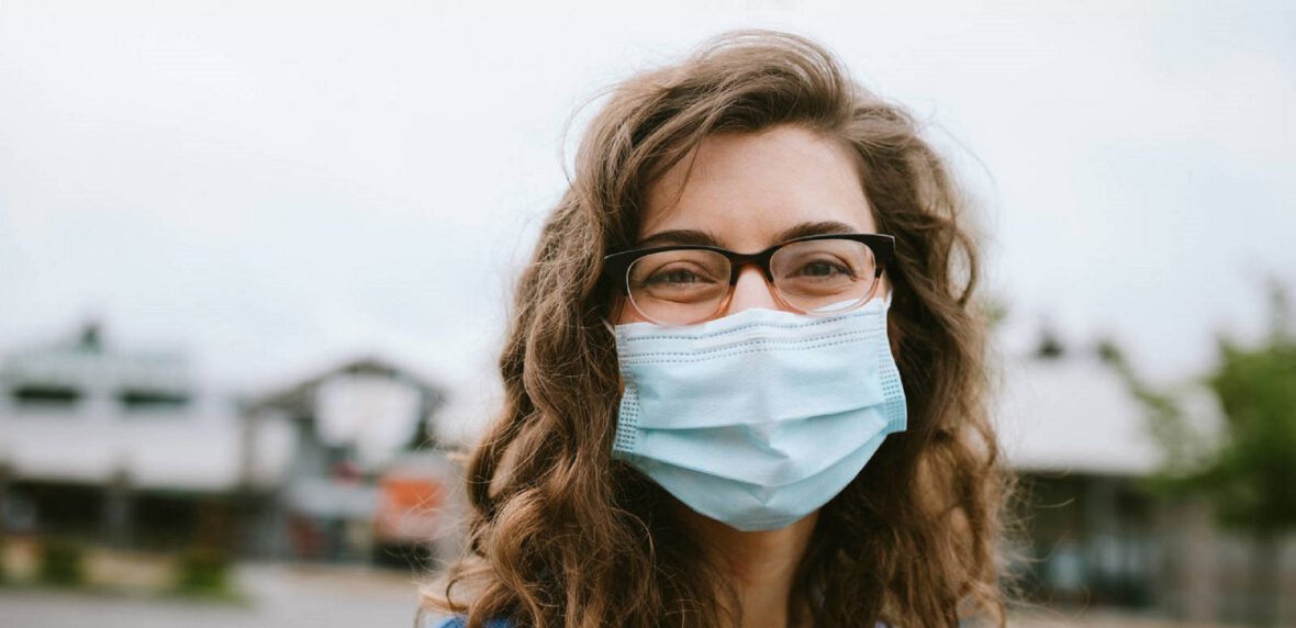 زنان در مقابل ویروس کرونا