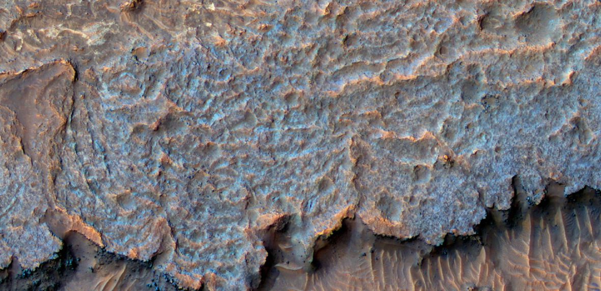 رشته کوه‌های عجیب و غریب مریخ