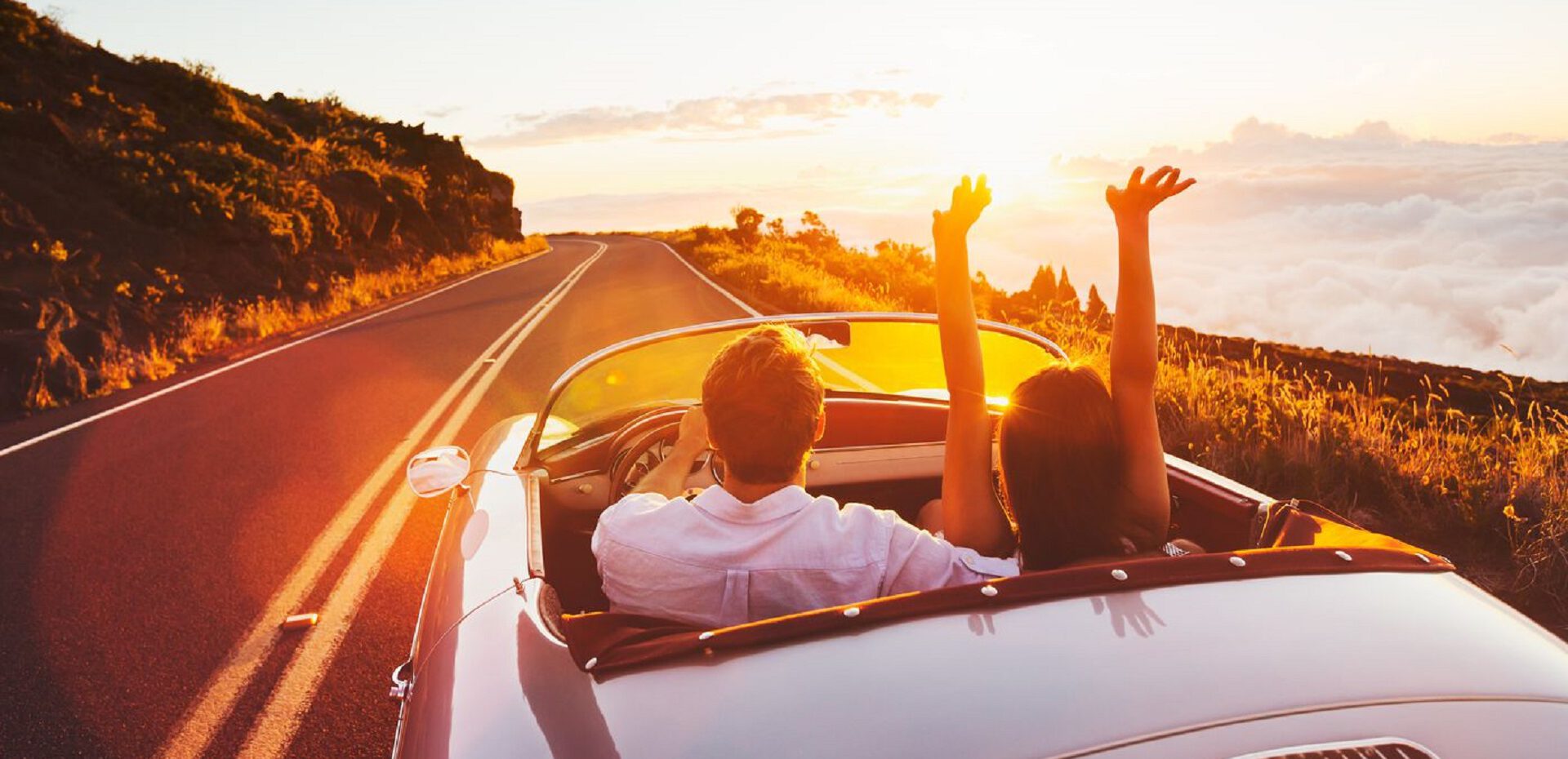 10 بازی کلامی سریع سرگرم کننده مناسب برای دو نفر در مسافرت‌های جاده‌ای