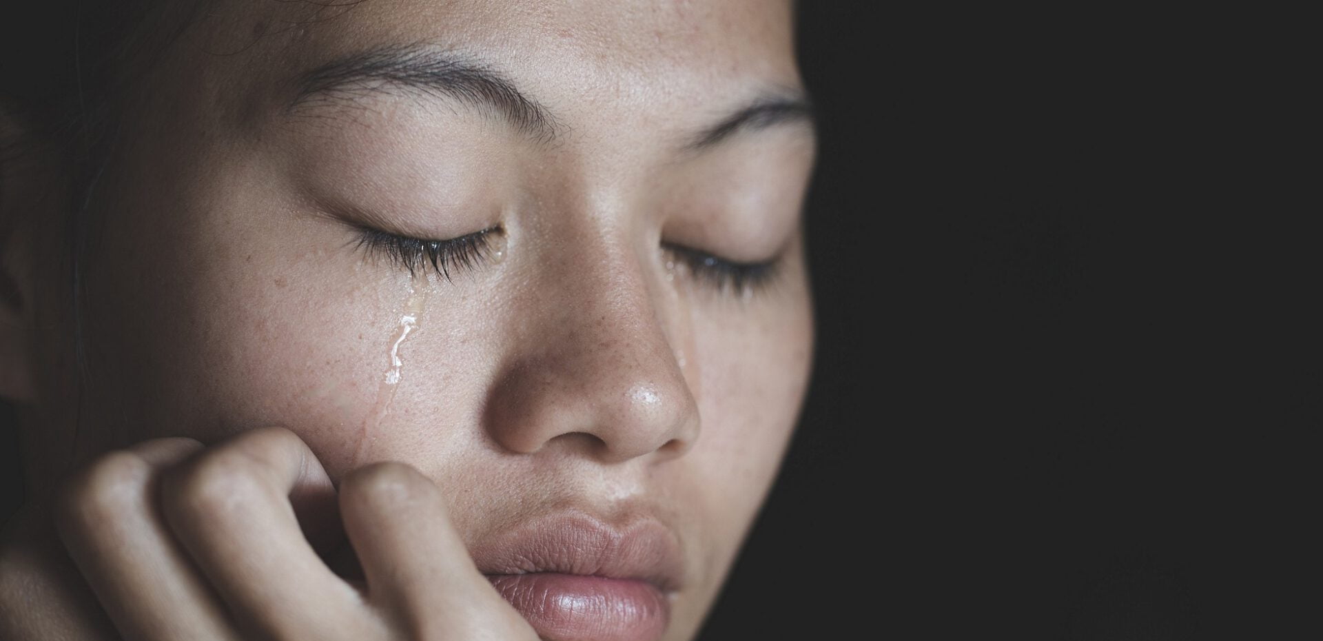 گریه کردن بدون دلیل