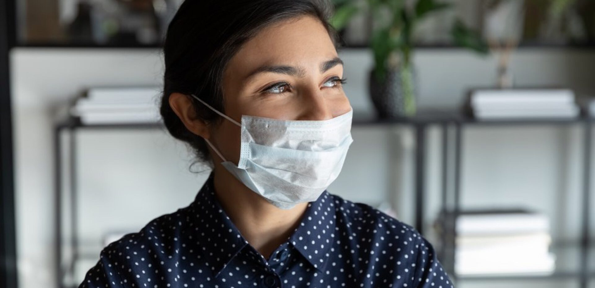 لبخند بزنید