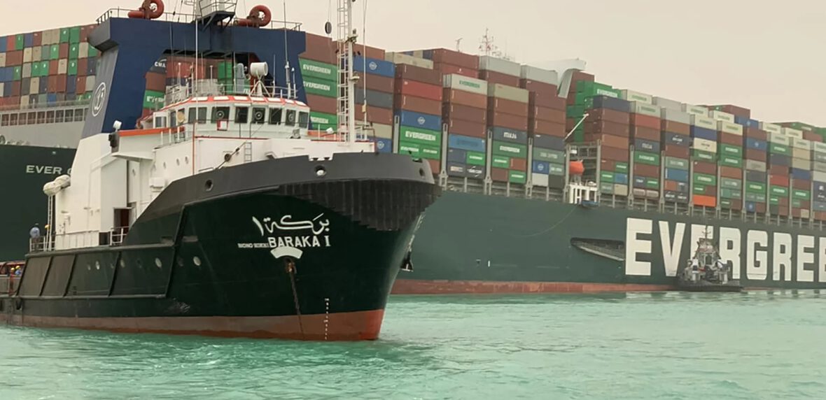 نجات کشتی باری عظیم