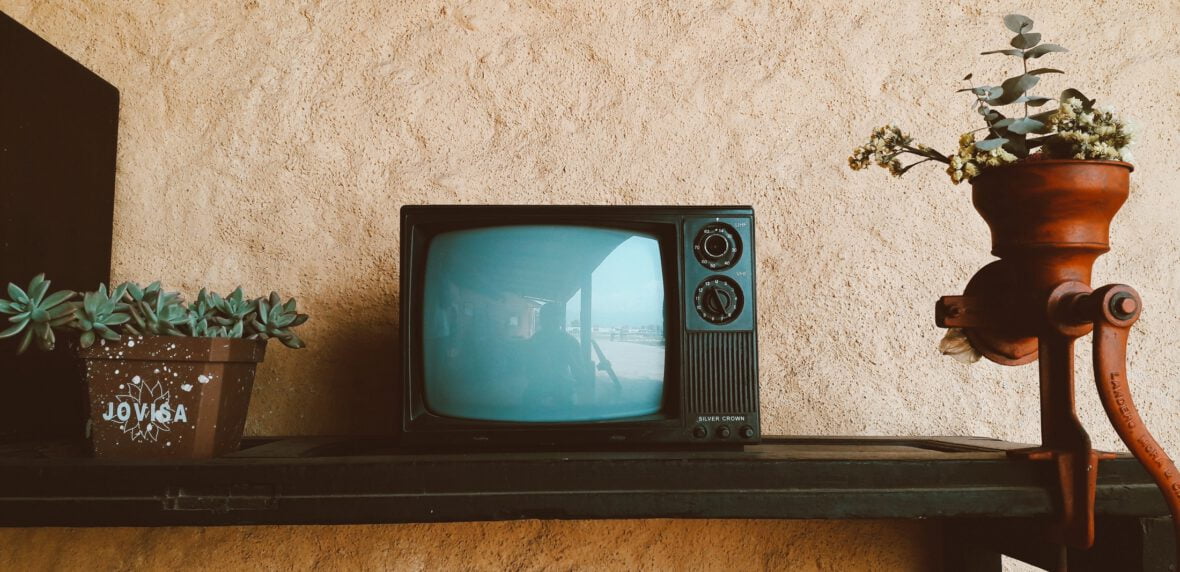 تلویزیون