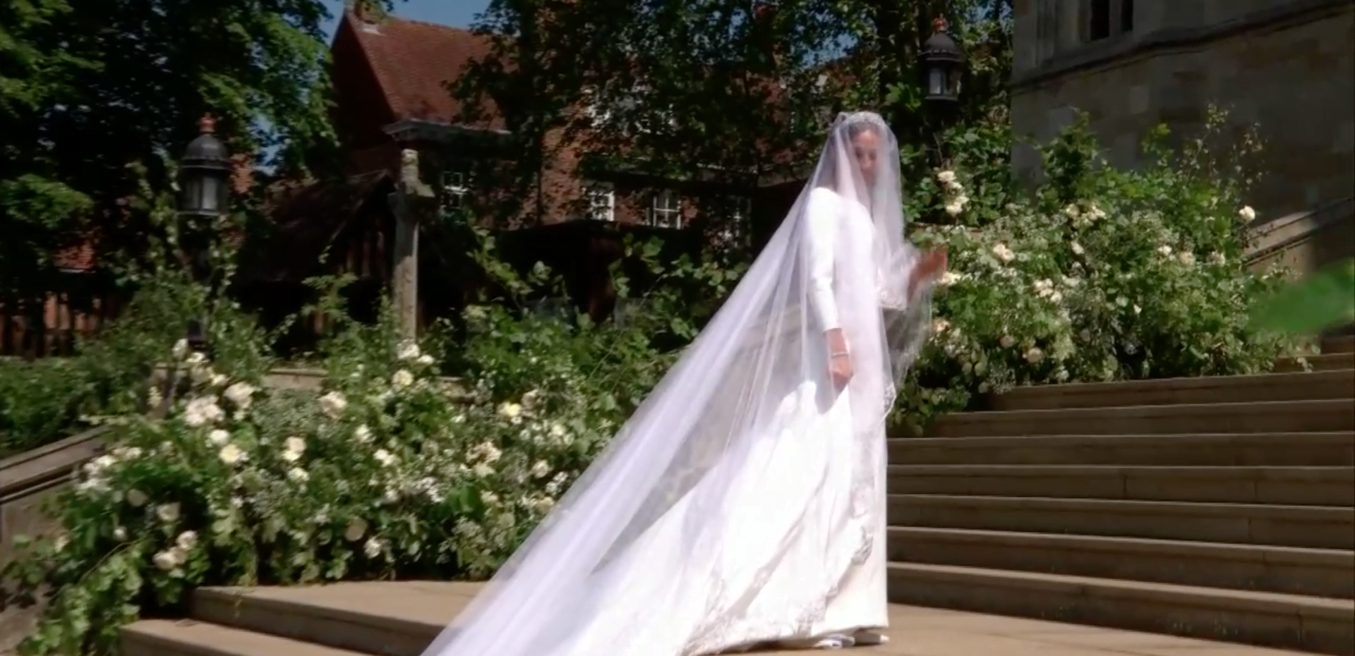 خیره کننده ترین لباس عروسهای سلطنتی