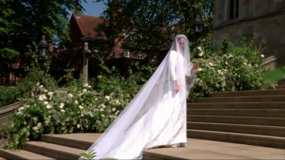 خیره کننده ترین لباس عروسهای سلطنتی