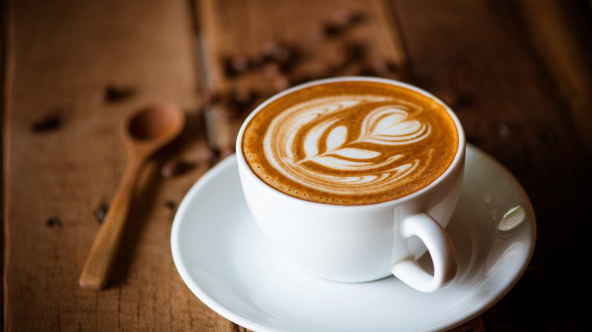 عوارض جانبی مصرف زیاد قهوه برای بدن به گفته متخصصان
