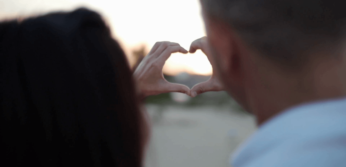 50 سوال بهبود رابطه عاشقانه