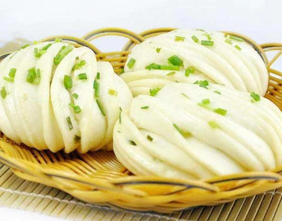 آشپزی با دینو: دستور تهیه نان پیازچه به عنوان یک میان وعده عالی چینی