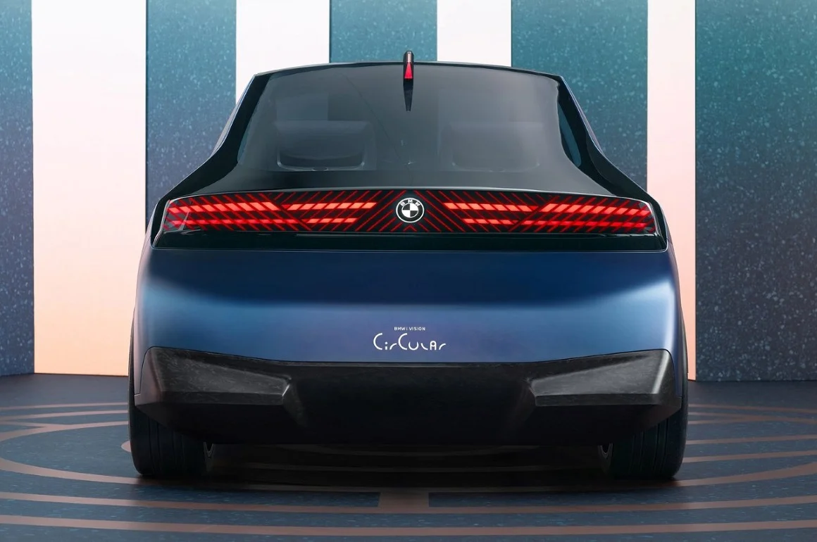 نمای پشتی BMW i Vision Circular