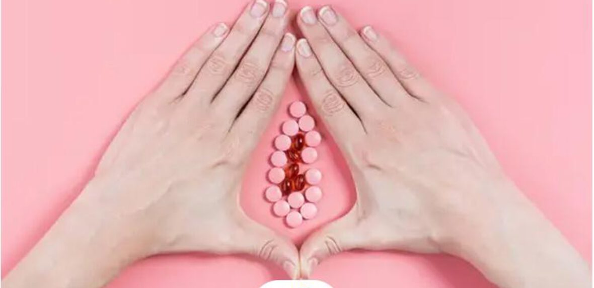 تصویری از قرص و دست یک خانم