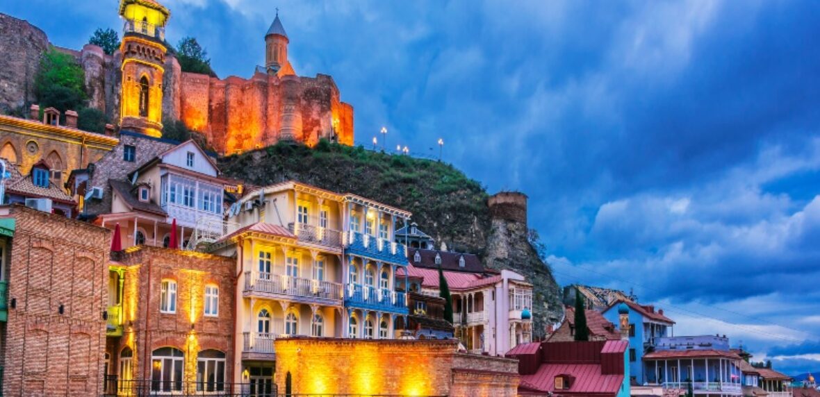 باتومی یا تفلیس به کدام سفر کنیم؟