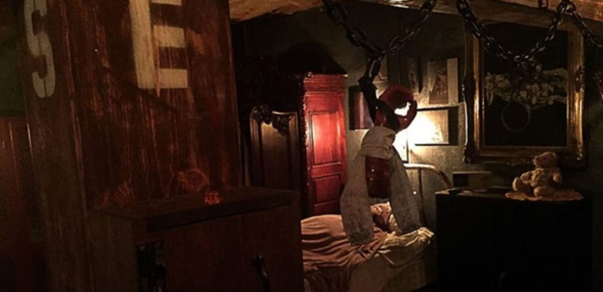 اتاق فرار مشهد